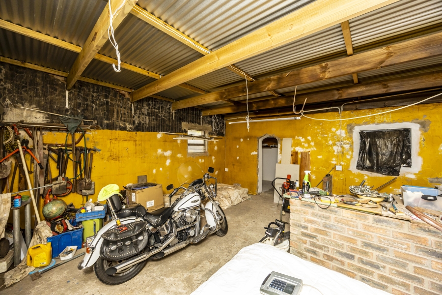 3 Bedroom Property for Sale in Amalinda North Eastern Cape